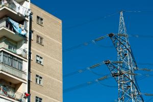 Campos electromagnéticos baja frecuencia y cáncer infantil Alta Tensión